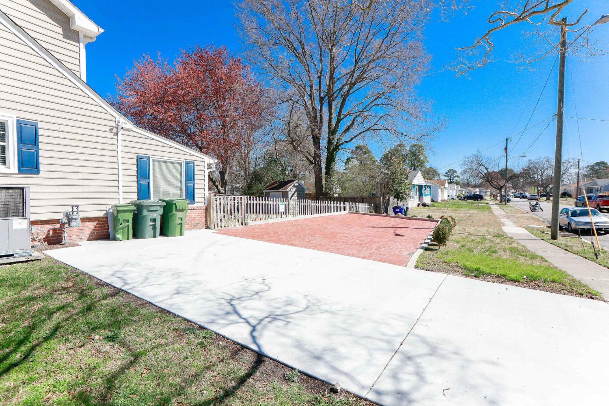 Holiday home Sojourn Spacious Family Retreat With Fenced Backyard Norfolk