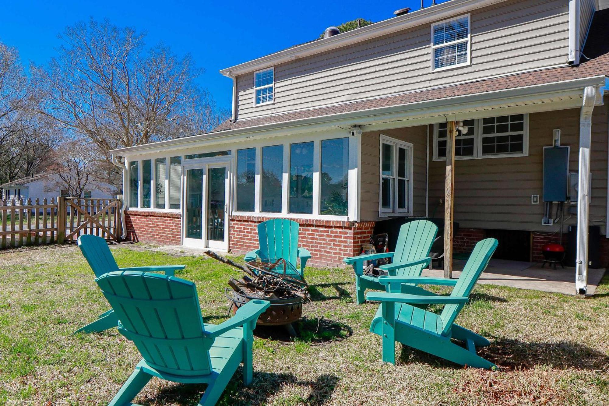 Holiday home Sojourn Spacious Family Retreat With Fenced Backyard Norfolk
